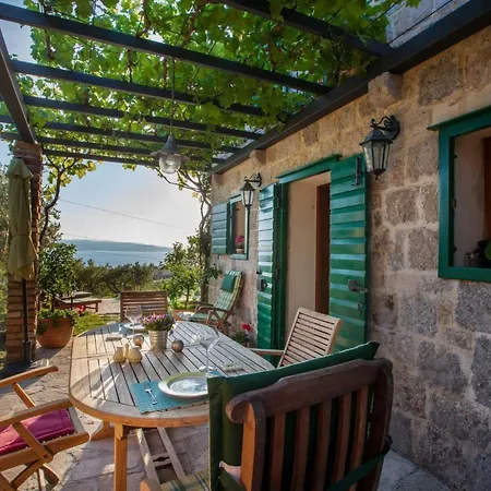 Rustikale Oliveto By Interhome Ferienhaus Makarska